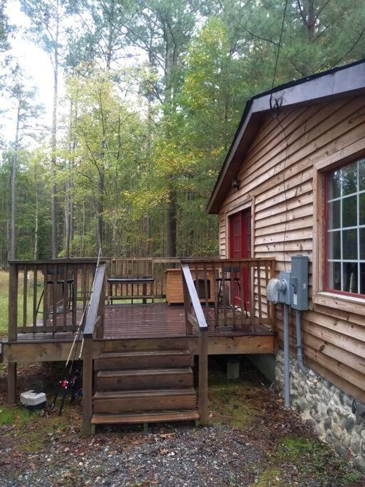 Rustic Quaint Cabin In The Woods--Pets Welcomed Dunnsville 외부 사진